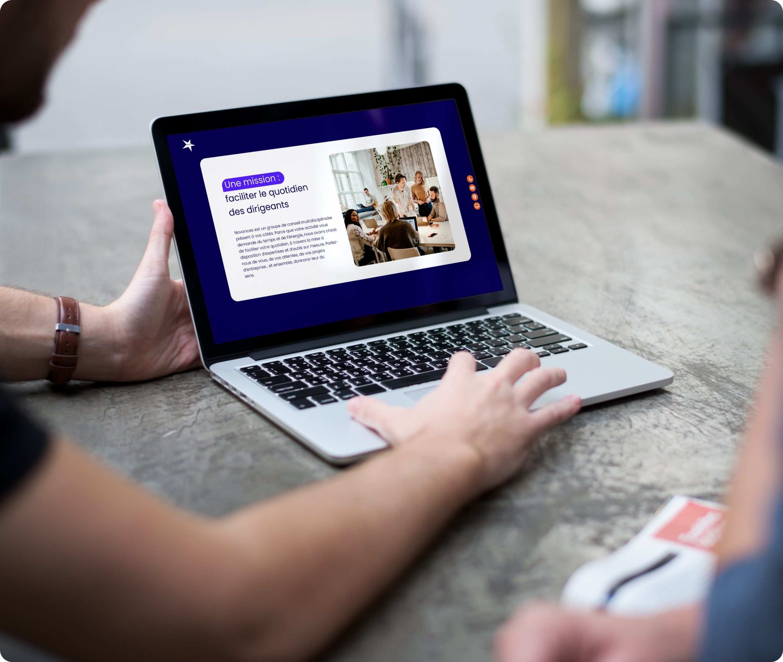 COXI-Novances-mockup-ordi-site web-groupe-agence-pub-lyon